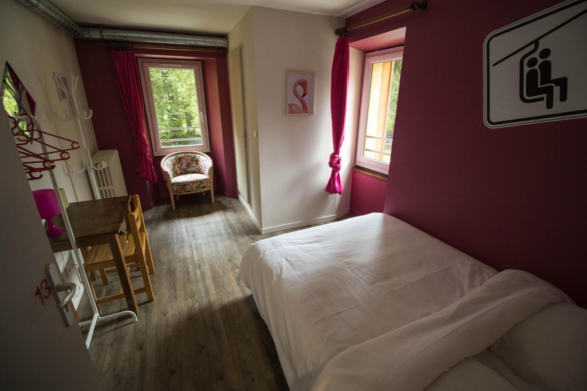 1861 Chatel Hostel Esterno foto