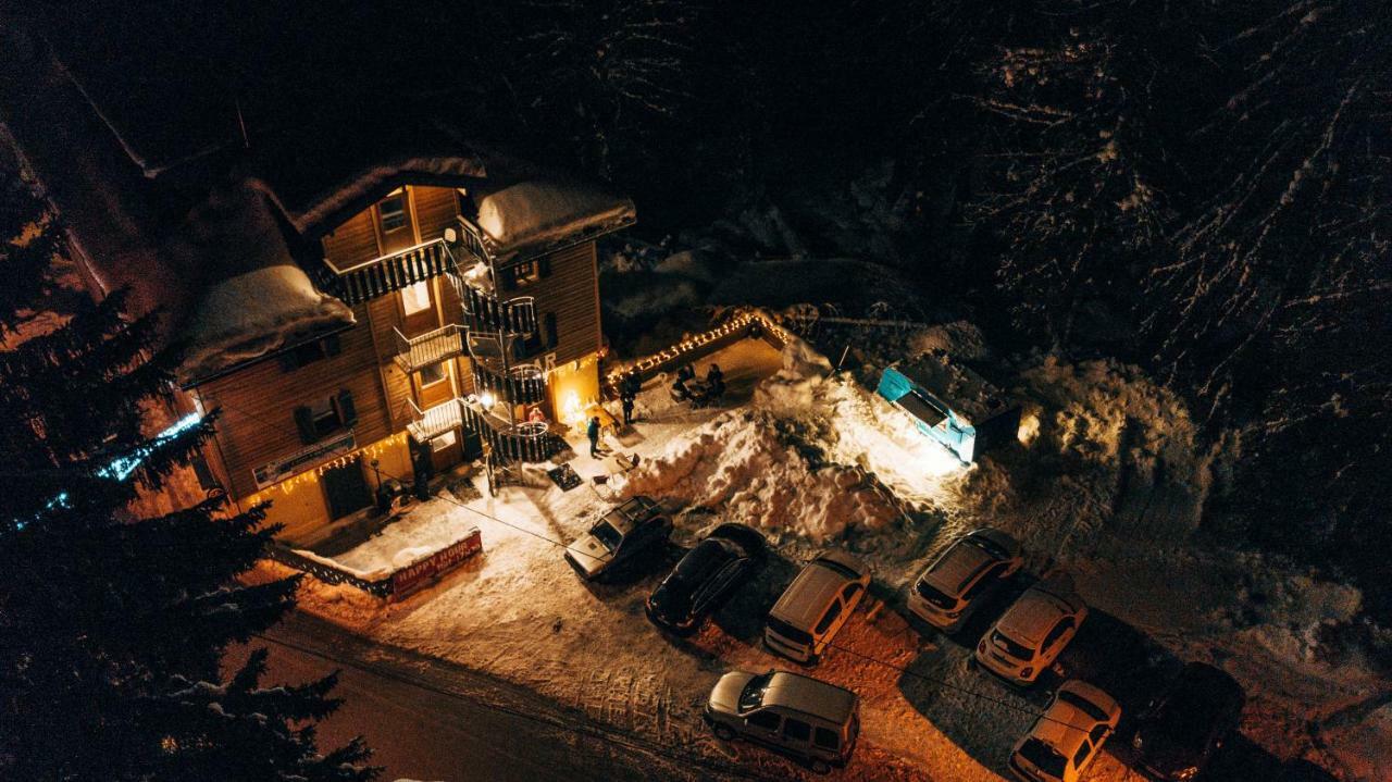 1861 Chatel Hostel Esterno foto