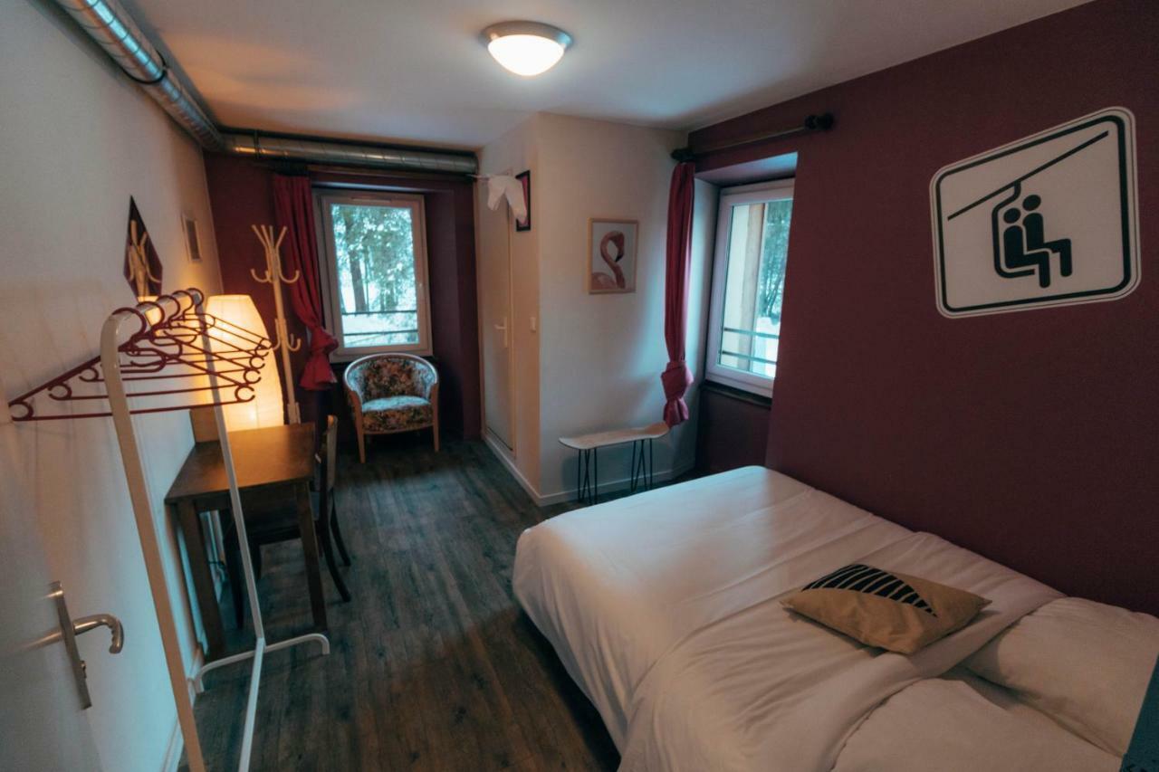 1861 Chatel Hostel Esterno foto